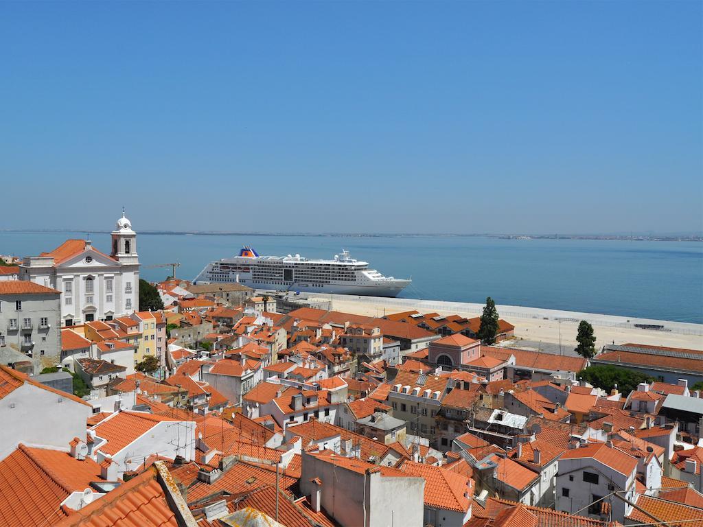 Hello Lisbon Castelo Apartments Exterior photo